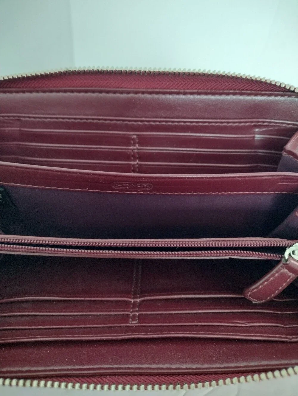 NWT Coach Ashley Pleated Patent Leather Zip Around Wallet Accordion in Red Y2K
